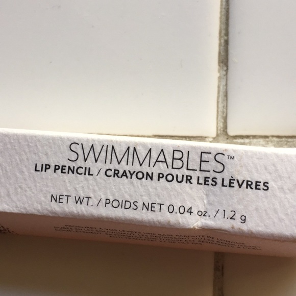 Cargo Cosmetics Lip Pencil - Picture 3 of 4